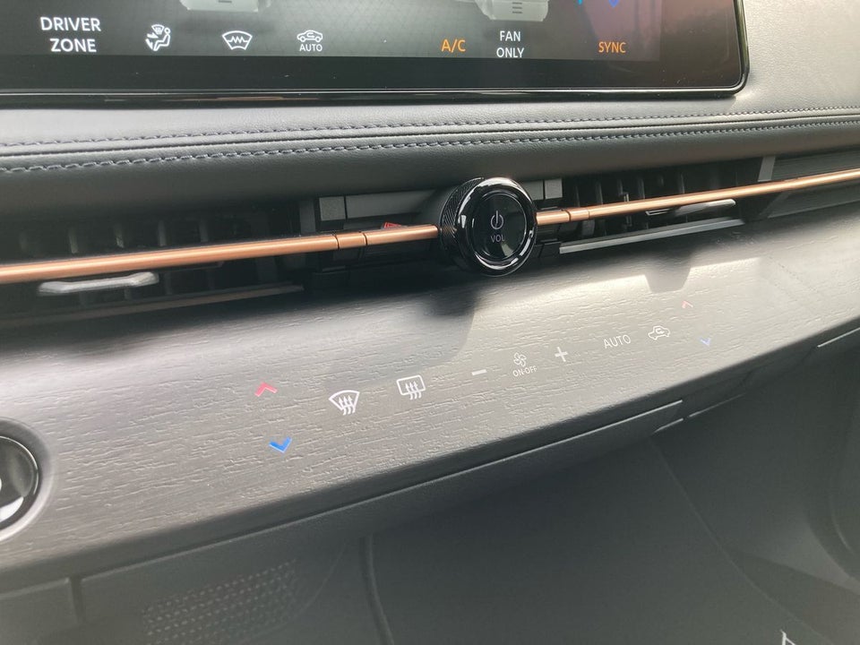 Nissan Ariya 87 Advance 5d