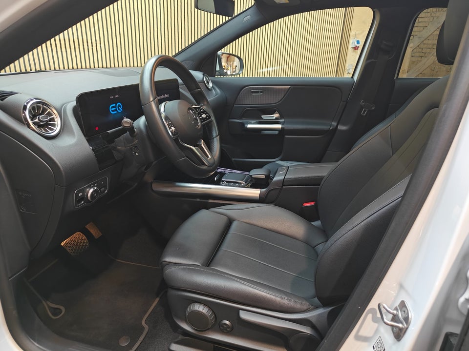 Mercedes EQA250 Progressive 5d