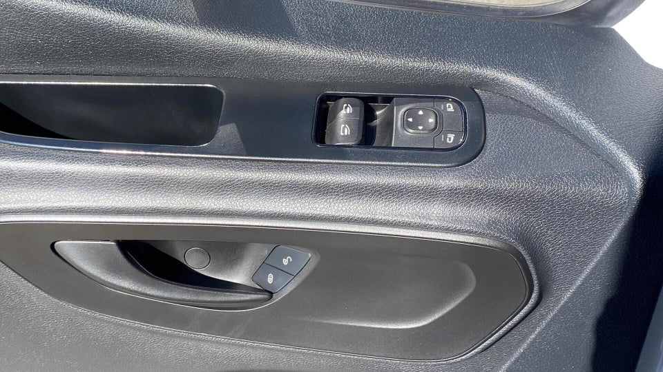 Mercedes Sprinter 317 2,0 CDi A3 Alukasse m/lift aut. RWD 2d