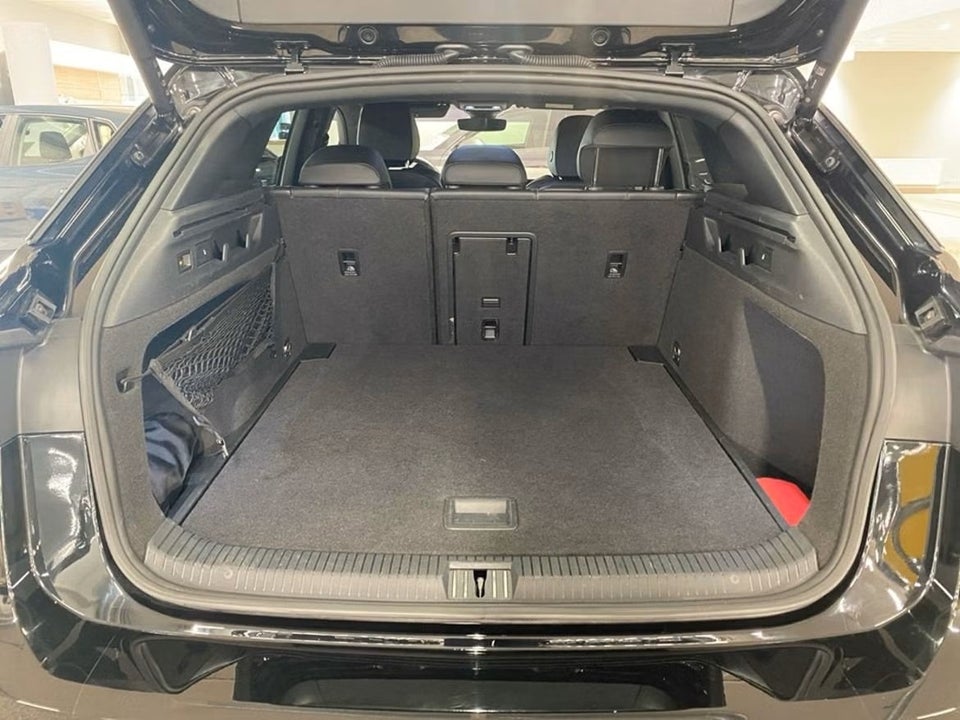 VW ID.7 77 Pro Tourer 5d