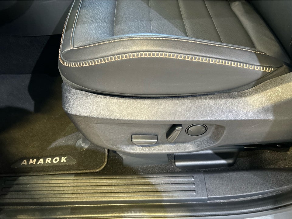 VW Amarok 3,0 TDi 240 Pan Americana aut. 4Motion 4d