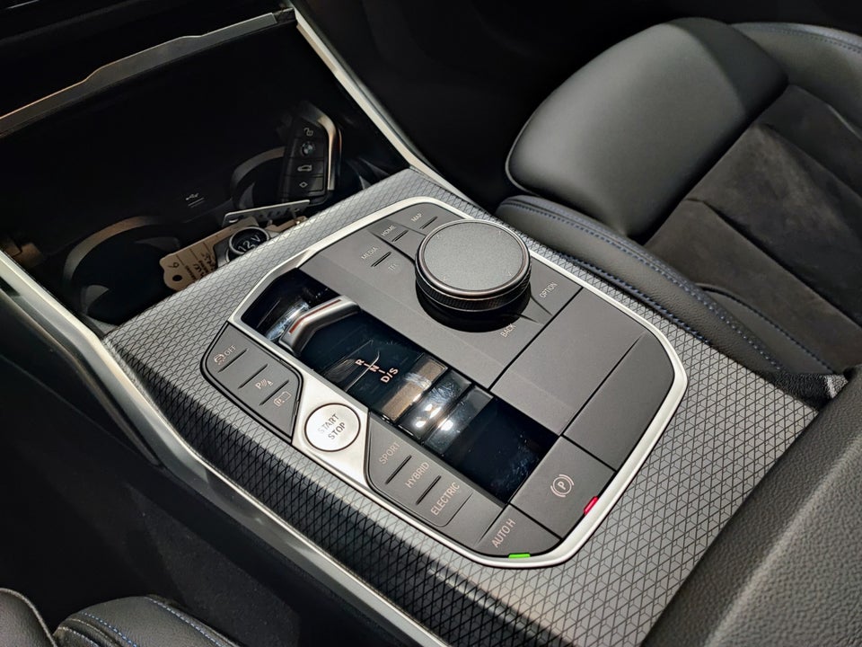 BMW 330e 2,0 Touring M-Sport aut. 5d