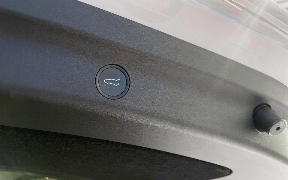 Tesla Model Y RWD 5d