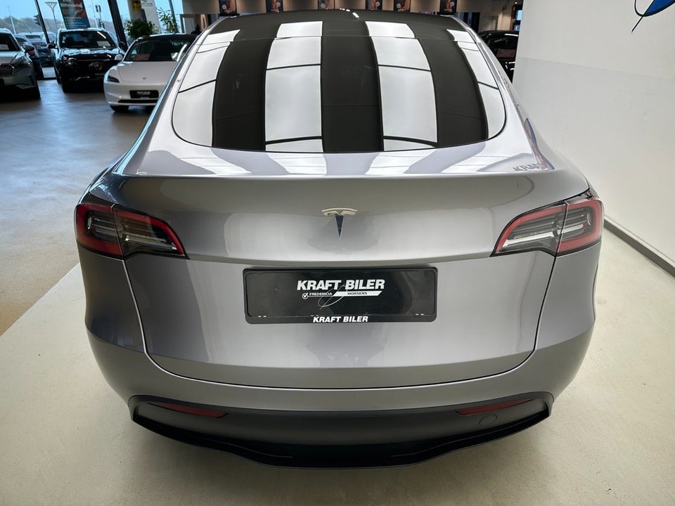 Tesla Model Y RWD 5d