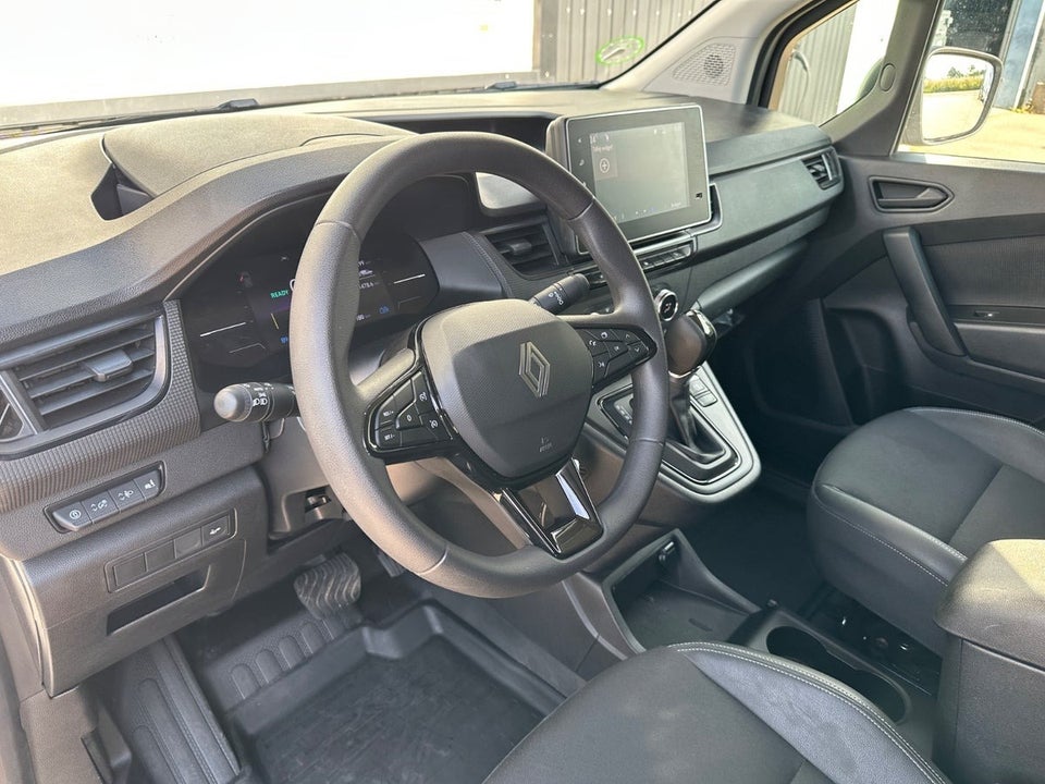 Renault Kangoo E-Tech L2 Van