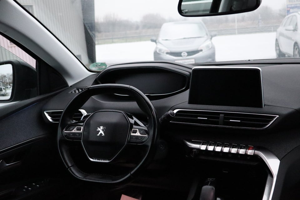 Peugeot 3008 1,6 BlueHDi 120 GT Line EAT6 Grip 5d