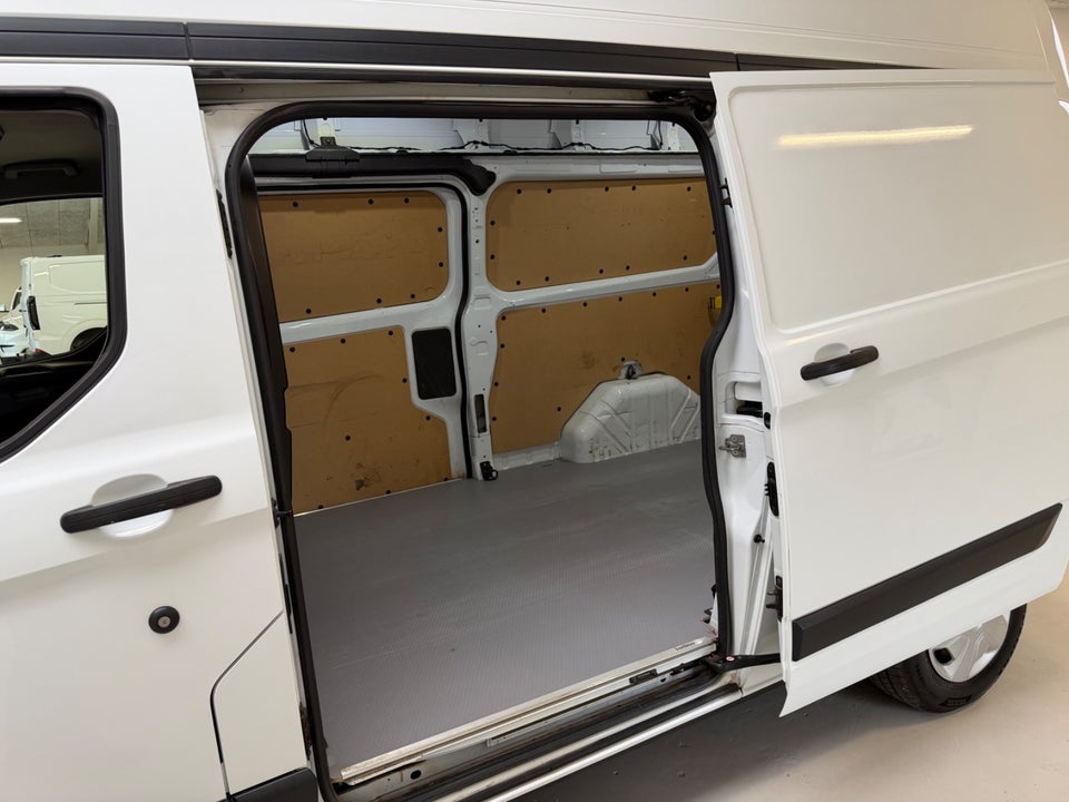 Ford Transit Custom 300 L2 2,0 TDCi 130 Trend