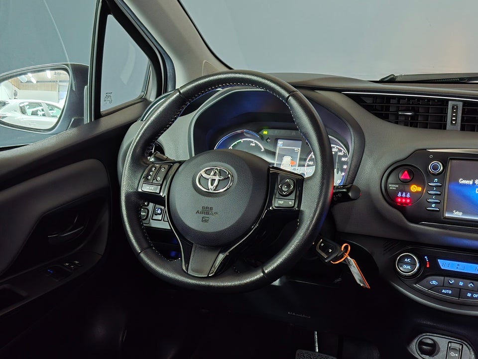 Toyota Yaris 1,5 Hybrid H2 e-CVT 5d