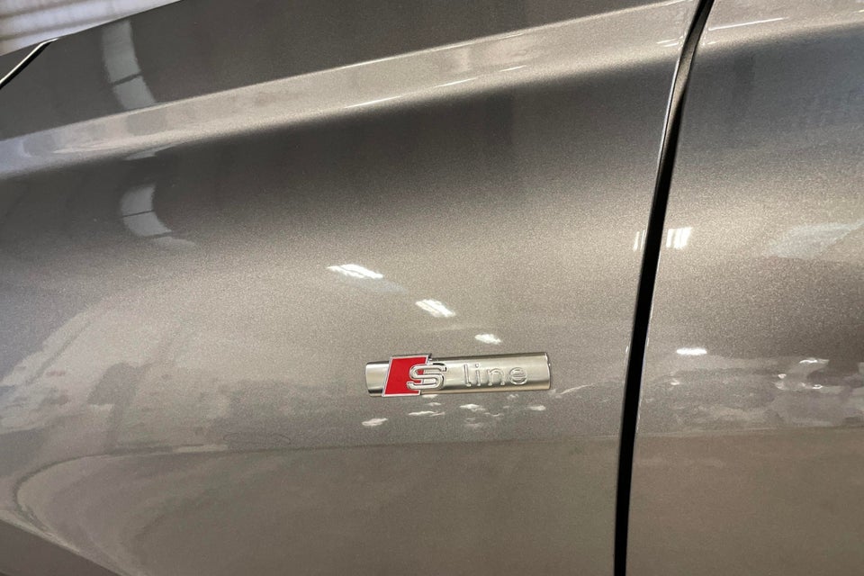 Audi Q4 e-tron 45 Progress 5d