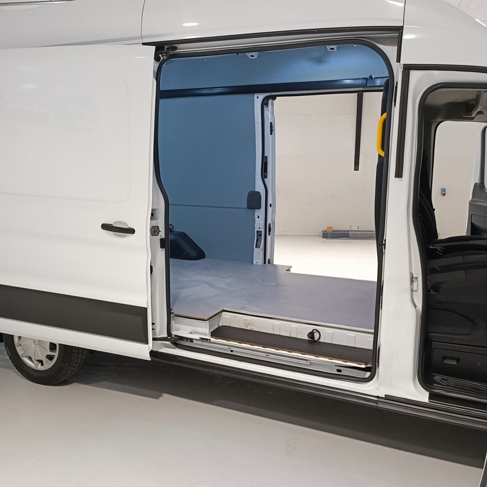 Ford Transit 350 L4 Van 2,0 TDCi 170 Trend H3 RWD