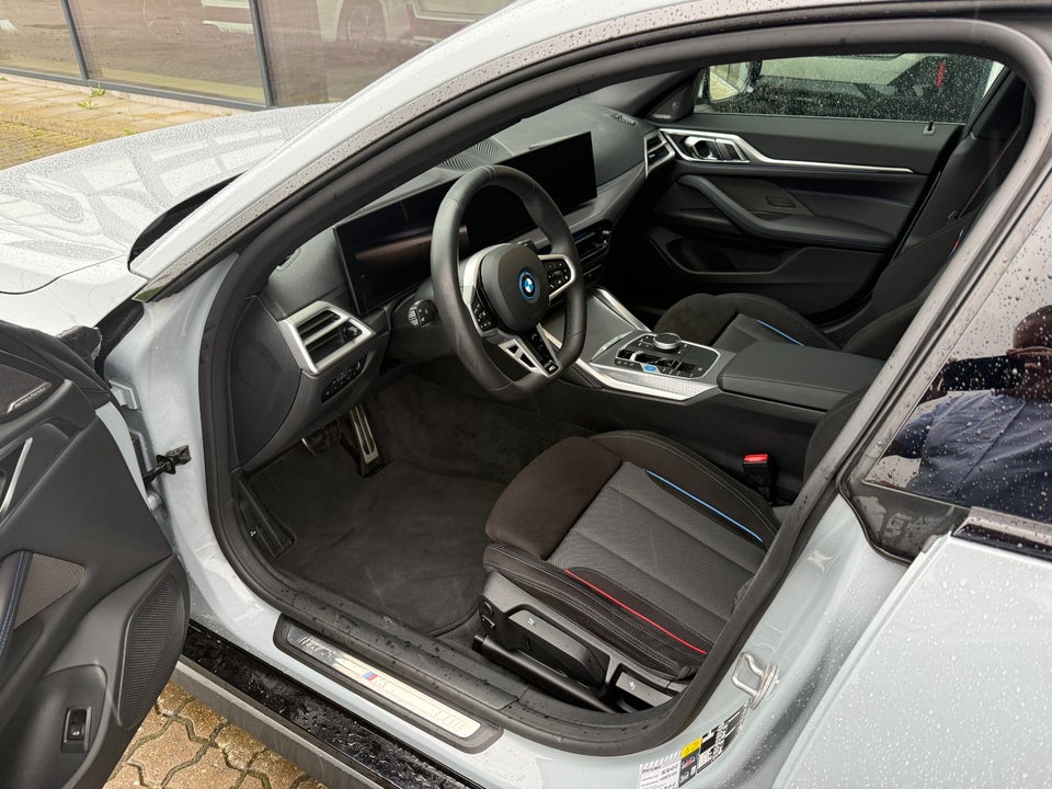 BMW i4 eDrive40 Fully Charged M-Sport Pro 5d