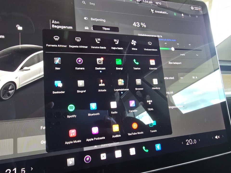 Tesla Model 3 Standard Range+ RWD 4d