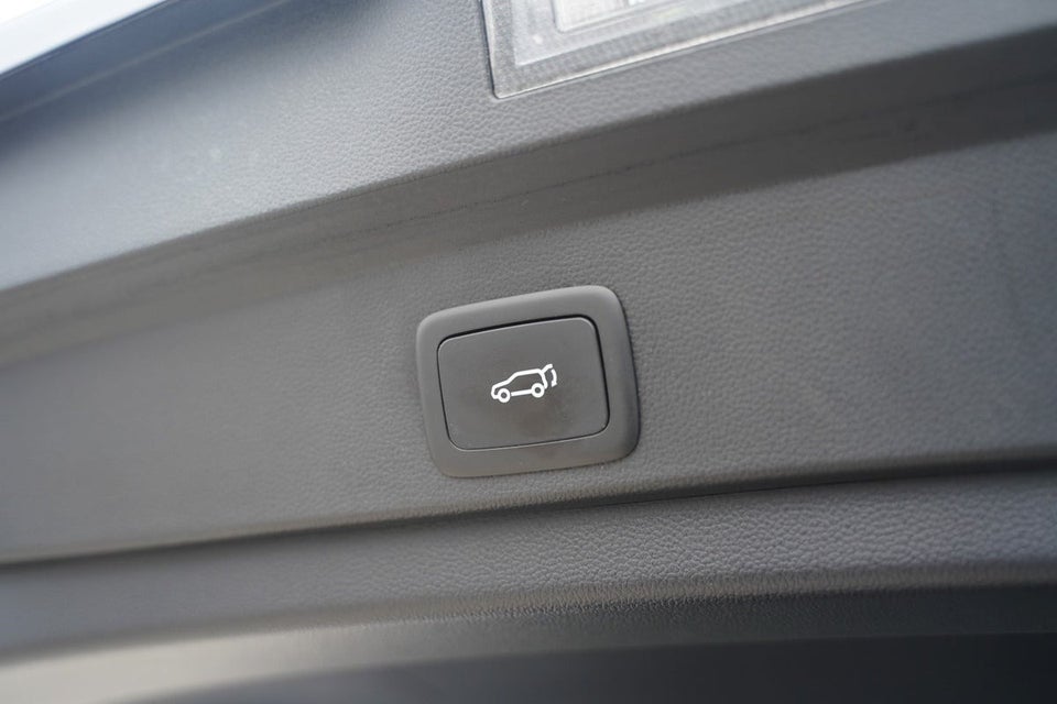 MG Marvel R Performance 5d