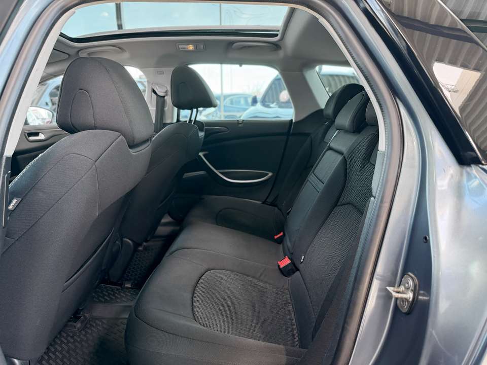 Citroën C5 2,0 HDi 163 Seduction Tourer 5d