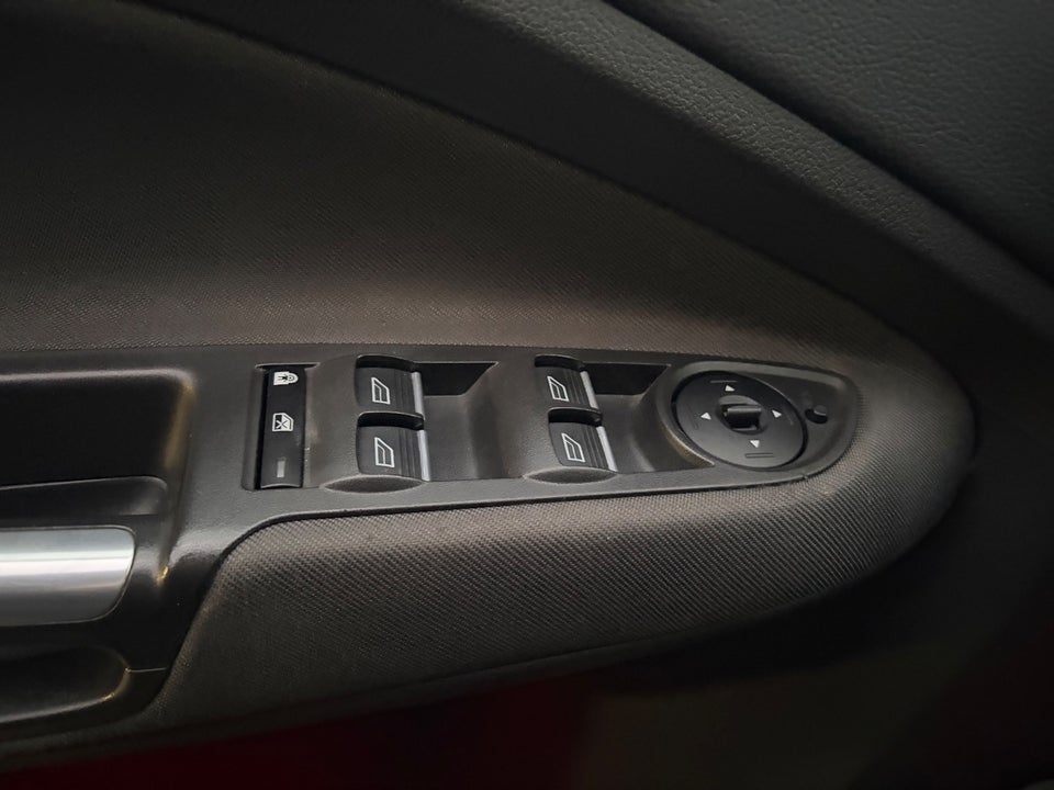 Ford C-MAX 1,0 SCTi 125 Titanium 5d