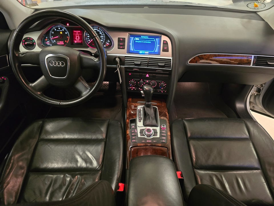 Audi A6 2,4 V6 Multitr. 4d