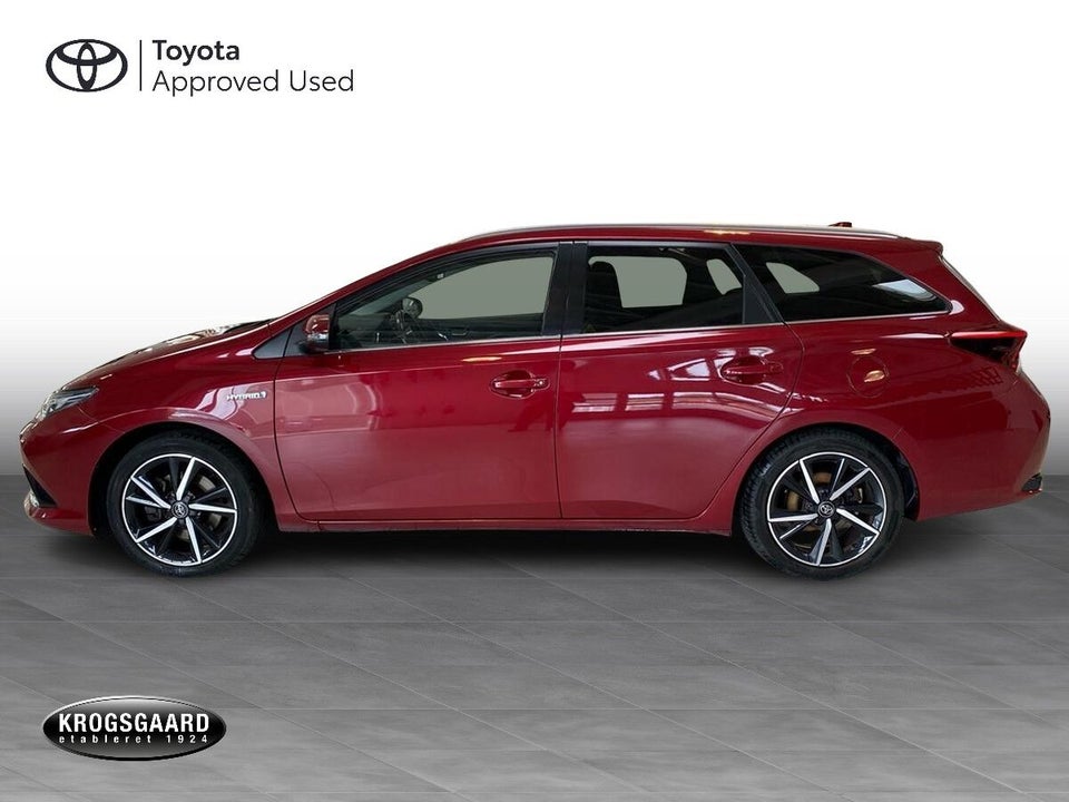 Toyota Auris 1,8 Hybrid H2 Spirit Touring Sports CVT 5d