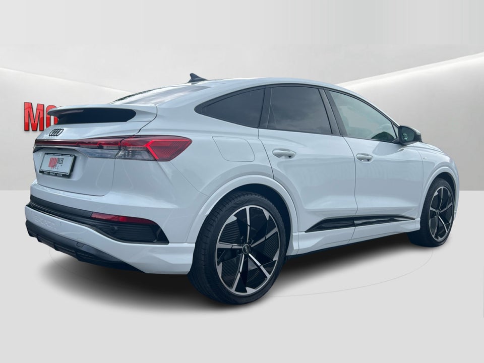 Audi Q4 e-tron 40 S-line Sportback 5d