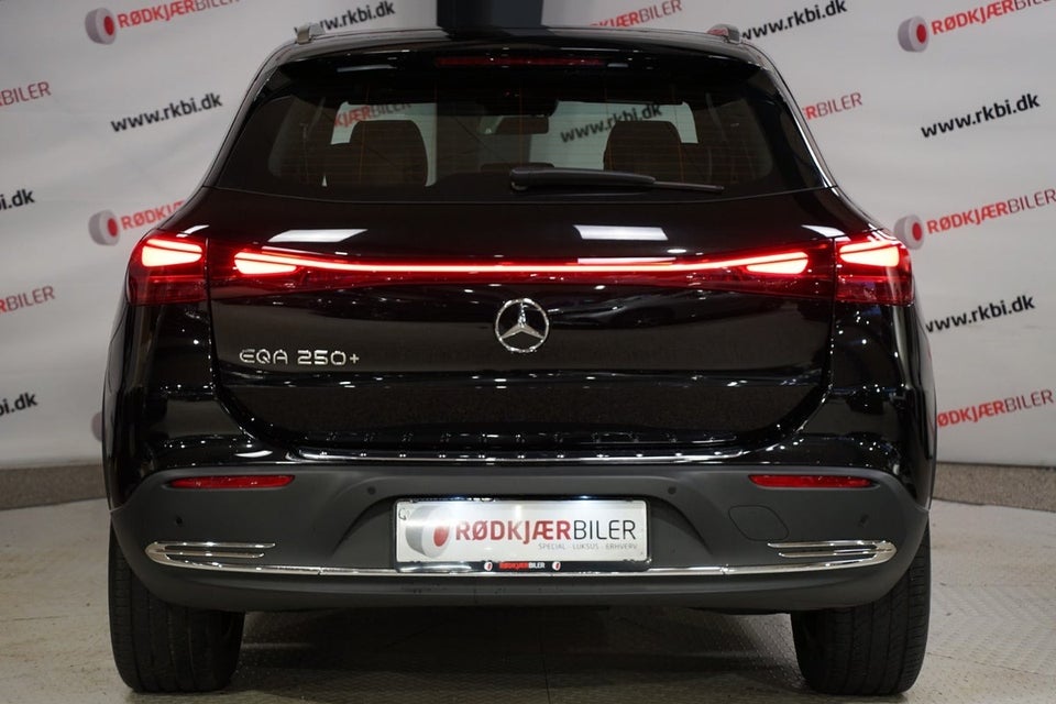 Mercedes EQA250+ Progressive Advance 5d