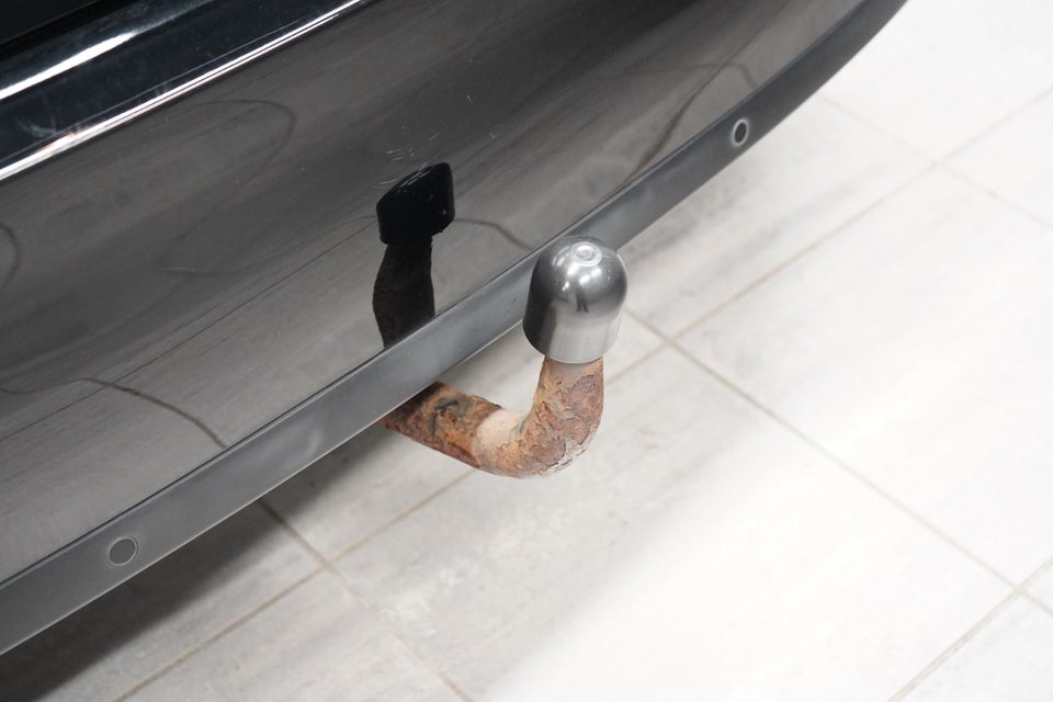 Peugeot 308 1,2 e-THP 130 Allure Sky 5d