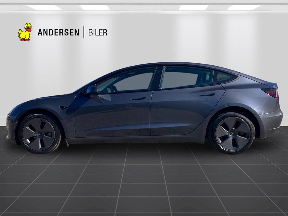 Tesla Model 3 Long Range AWD 4d