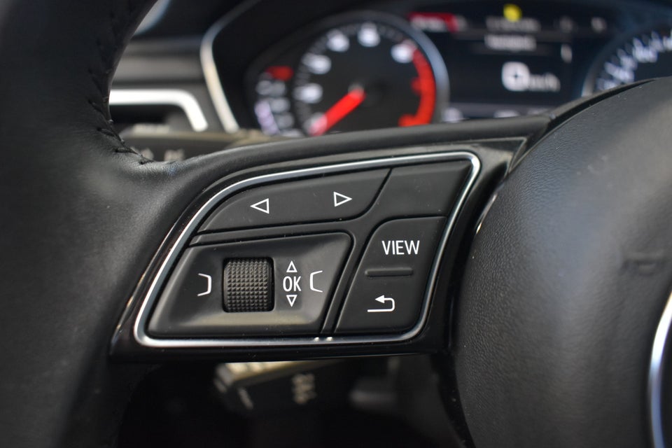 Audi A4 40 TFSi Sport Prestige Avant S-tr. 5d