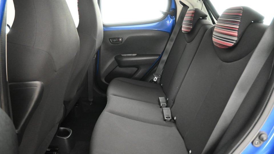 Citroën C1 1,0 VTi Shine 5d