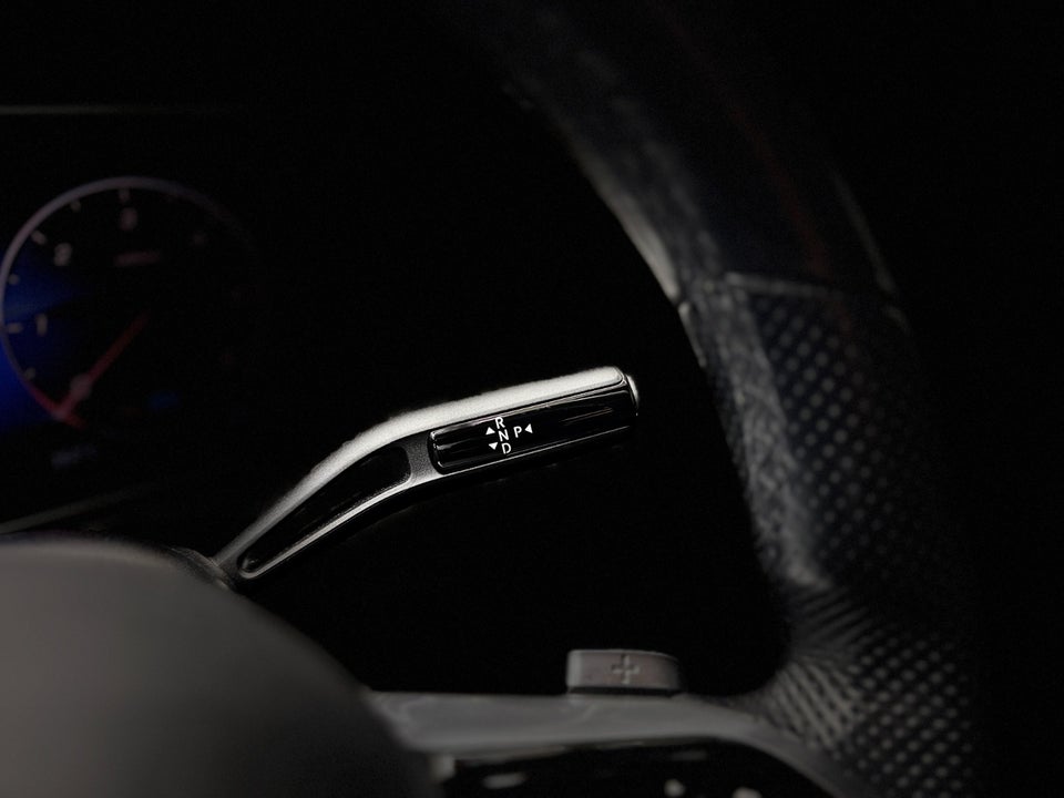 Mercedes C300 d 2,0 AMG Line stc. aut. 5d