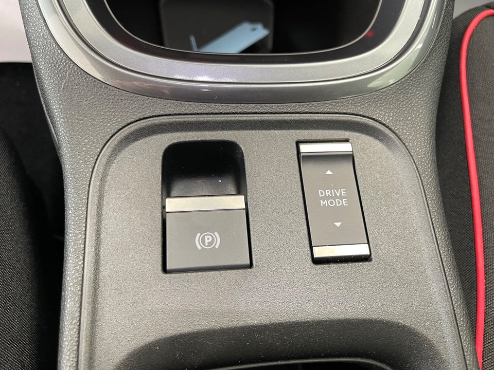 Fiat 600e 54 (RED) 5d