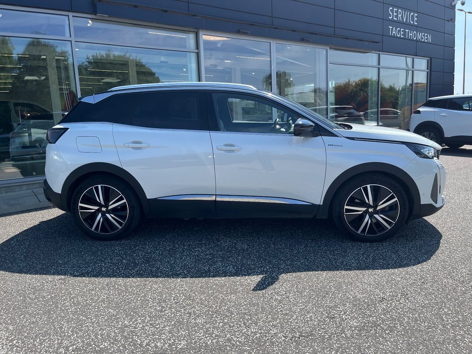 Peugeot 3008 1,6 Hybrid4 GT Pack EAT8 5d