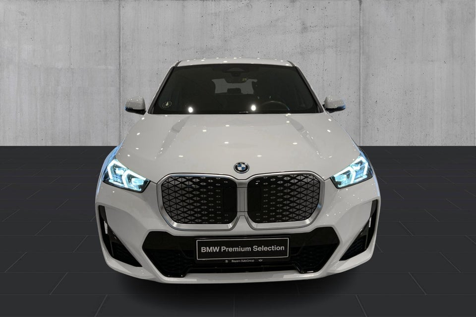 BMW iX1 eDrive20 M-Sport 5d