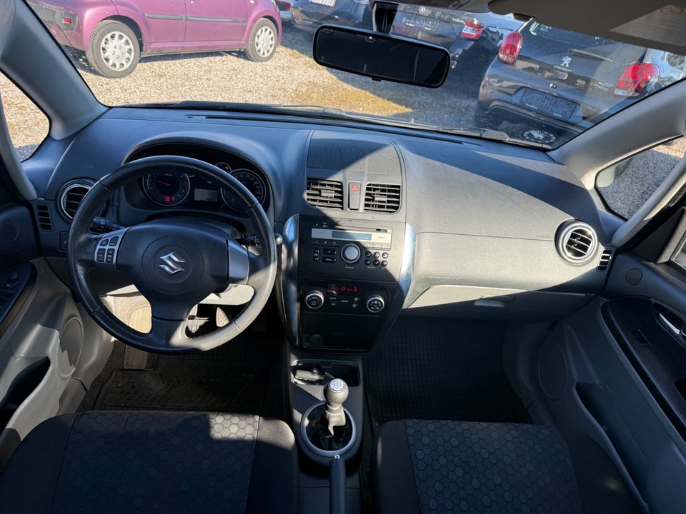 Suzuki SX4 1,6 CombiBack GLX 5d