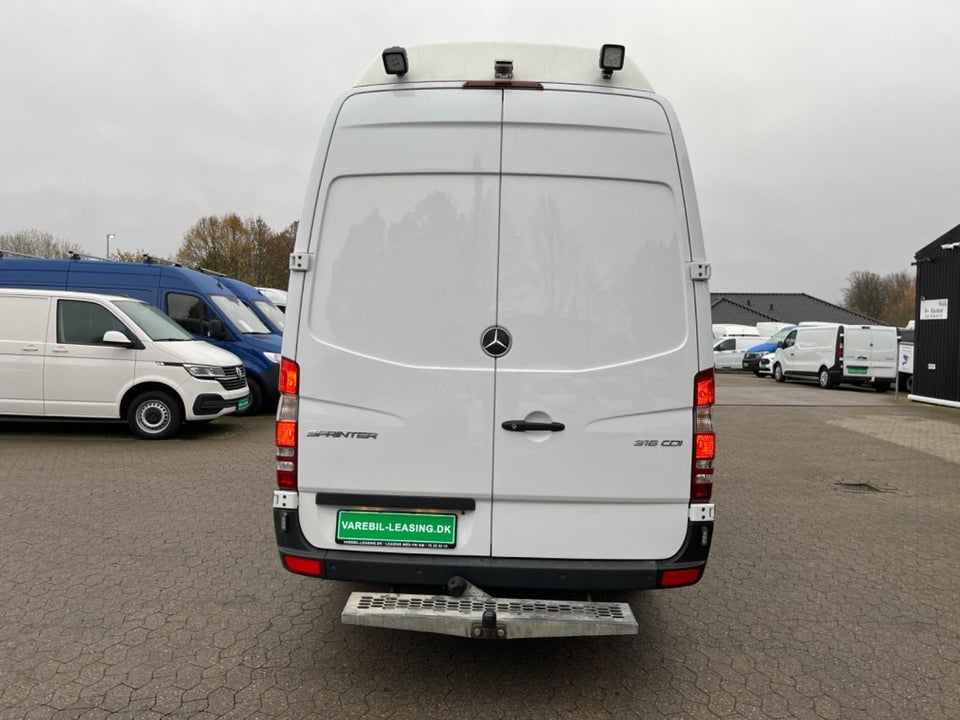 Mercedes Sprinter 316 2,2 CDi R3 Kassevogn aut. Høj 5d