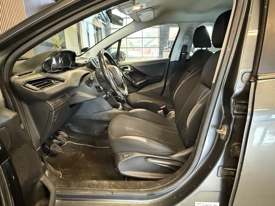 Peugeot 208 1,6 e-HDi 92 Active 5d