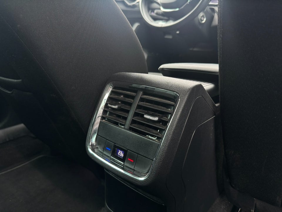 Skoda Octavia 1,4 TSi iV Plus Combi DSG 5d