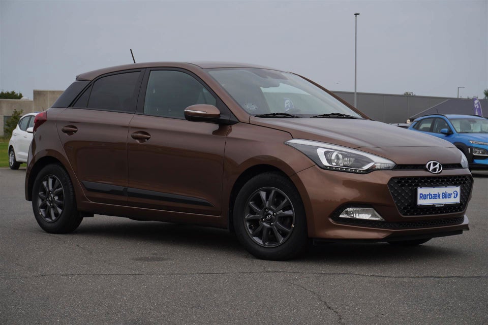 Hyundai i20 1,25 Vision+ 5d