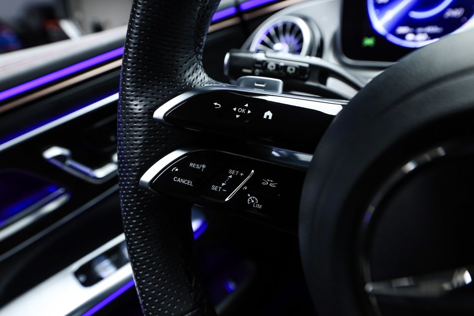 Mercedes EQE350 SUV AMG Advance Plus 4Matic 5d