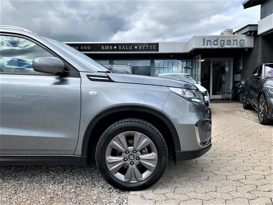 Suzuki Vitara 1,5 S-Hybrid Active AGS 5d