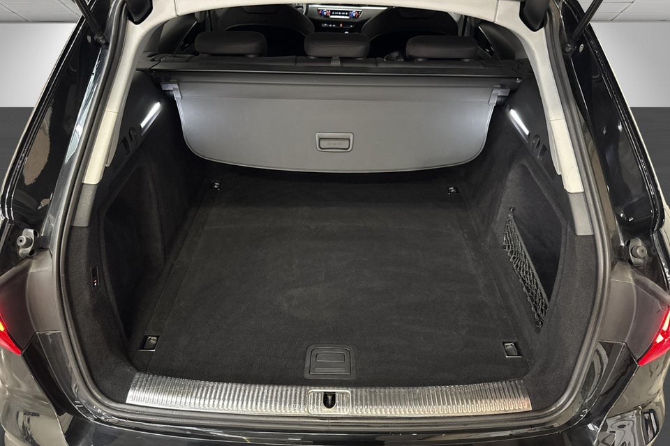 Audi A4 40 TFSi Advanced Prestige Tour plus Avant S-tr. 5d