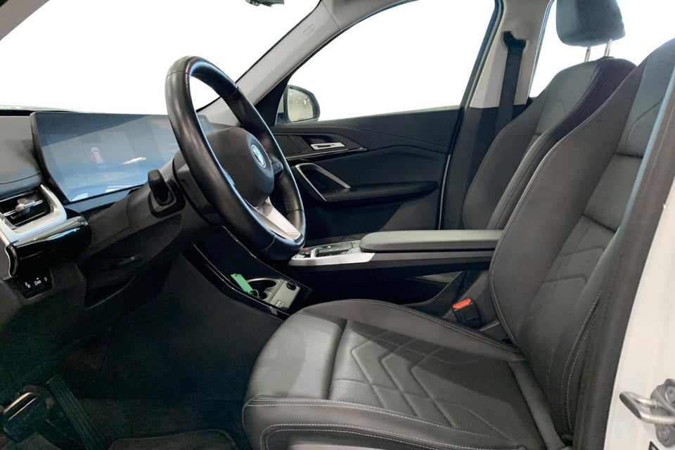 BMW iX1 xDrive30 X-Line 5d