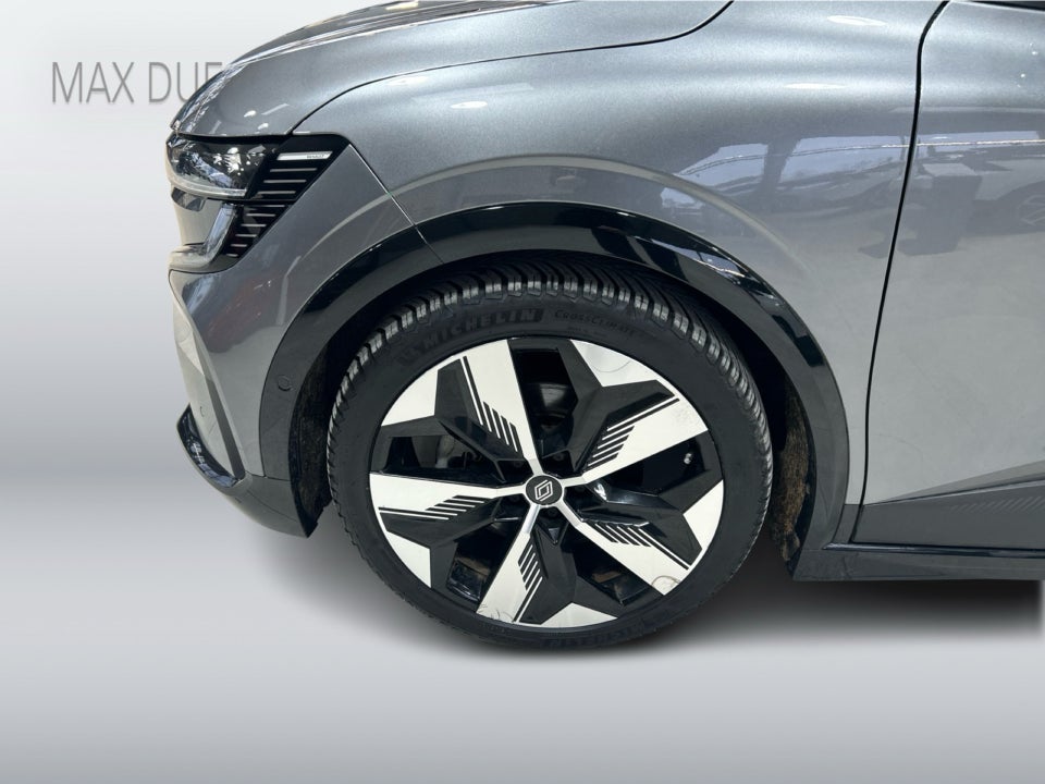 Renault Megane E-Tech 60 Techno 5d