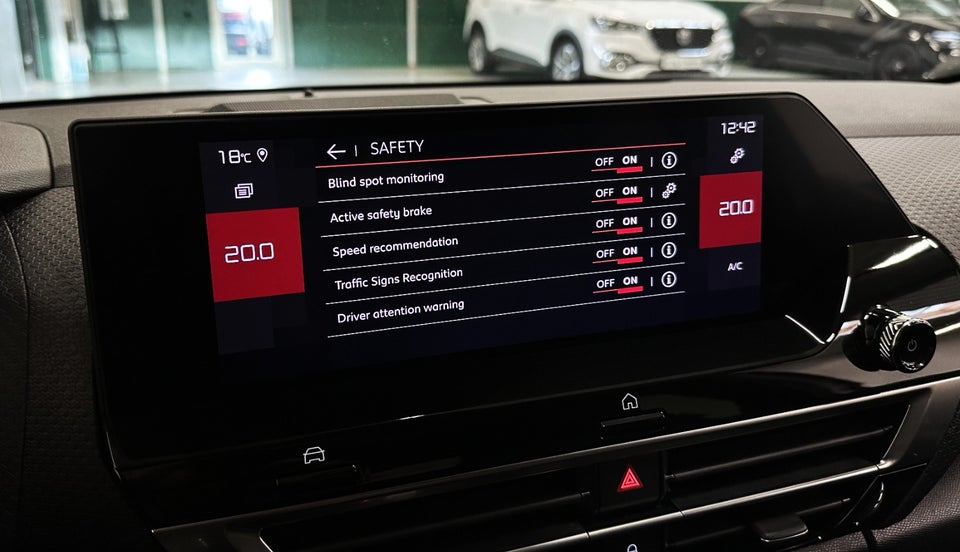 Citroën C4 1,5 BlueHDi 130 Shine Sport EAT8 5d