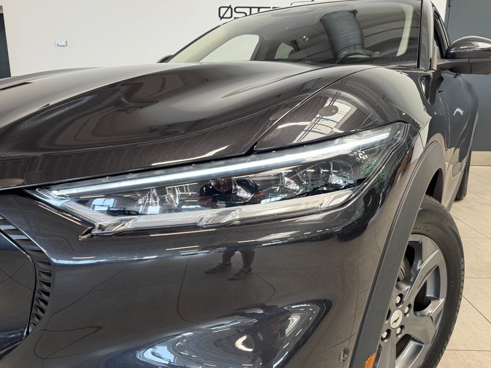 Ford Mustang Mach-E 98 Premium Extended Range 5d