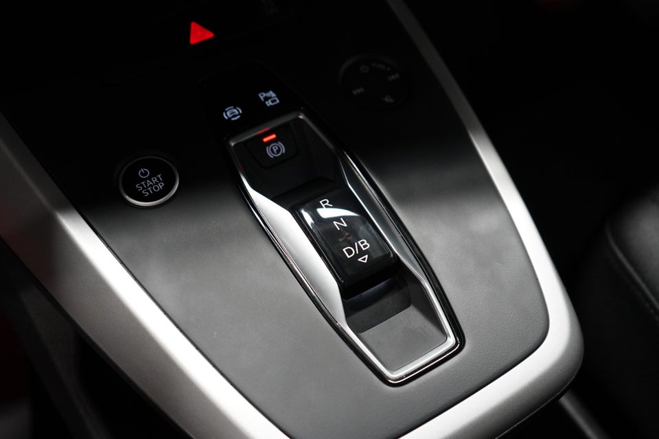 Audi Q4 e-tron 40 Advanced 5d