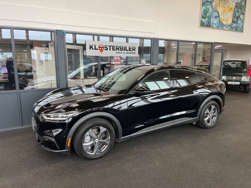 Ford Mustang Mach-E 75 Premium Standard Range 5d