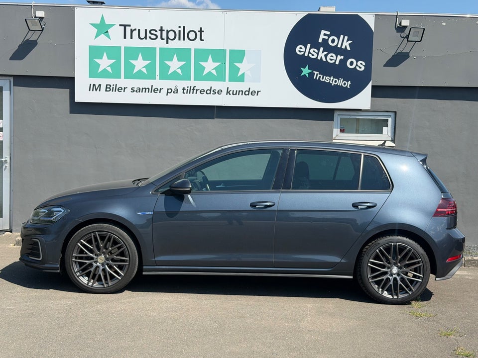 VW Golf VII 1,4 GTE DSG 5d