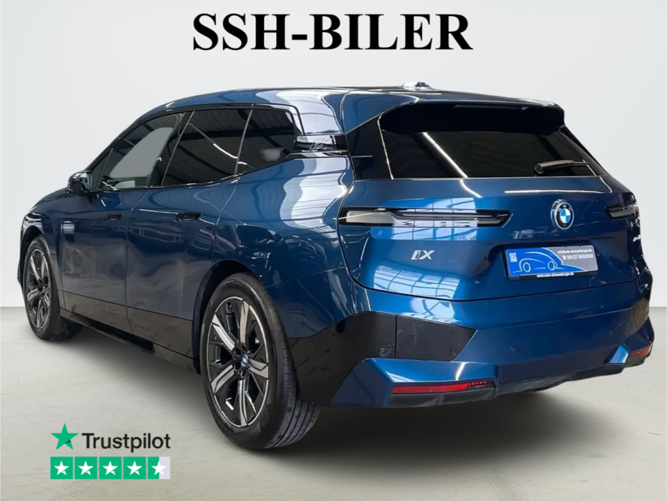 BMW iX xDrive40 Sport 5d