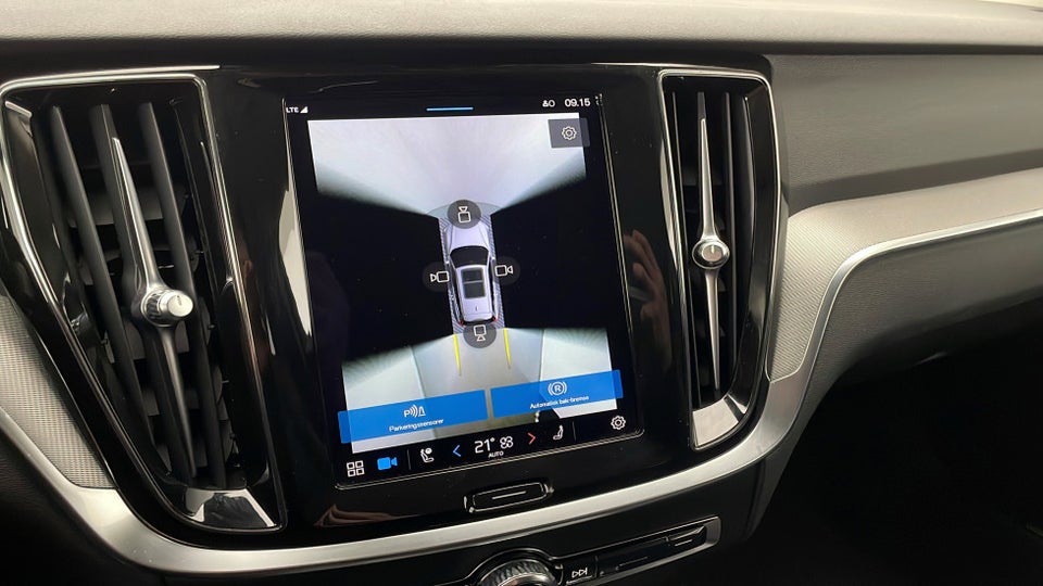 Volvo V60 CC 2,0 B5 250 Plus Bright aut. AWD 5d