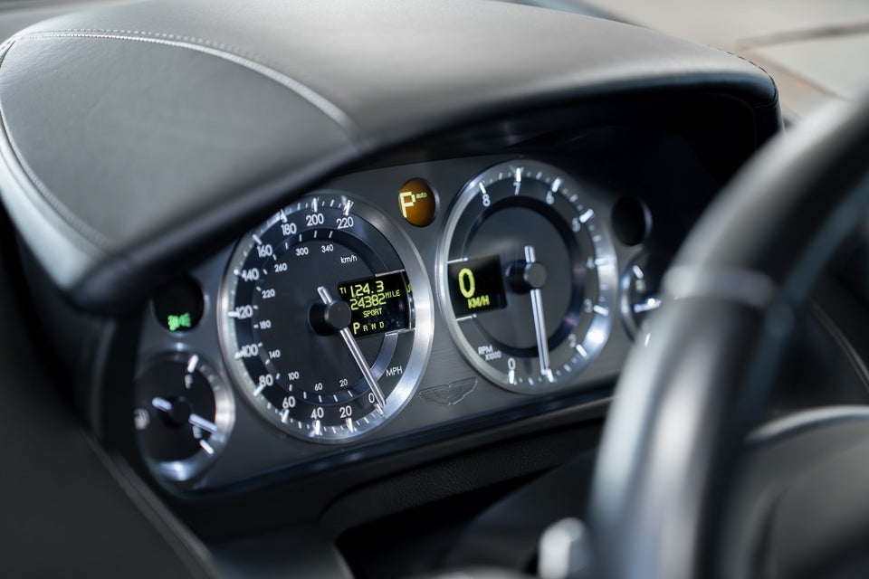 Aston Martin DB9 6,0 Coupé aut. 2d