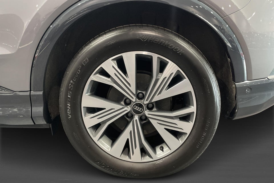Audi Q4 e-tron 45 Progress 5d